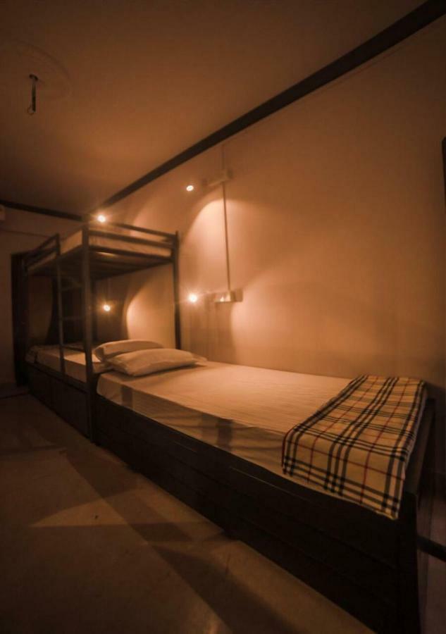 Happinest - The Backpacker'S Hostel Мумбаи Номер фото