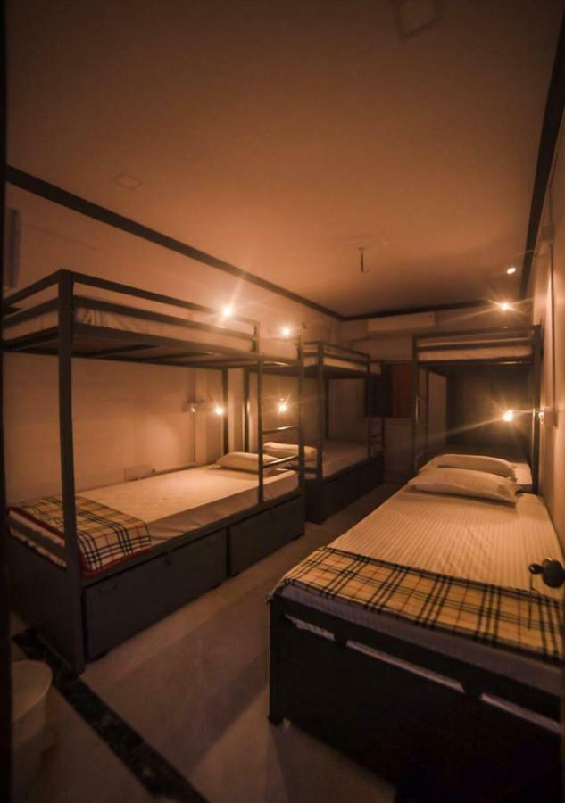 Happinest - The Backpacker'S Hostel Мумбаи Номер фото